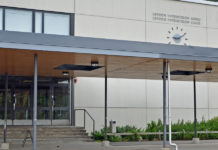 Dhibcaha lagu galay dugsiyada sare ee magaalada Espoo o shaaca laga qaaday