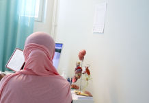 Sitran Lääkäriasema oo Ramadaanka awgiis baaritaano lacag la’aan ah u sameysay bukaano qaba xanuunada Wadnaha