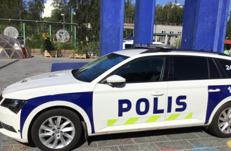 Dil caawa fiidki ka dhacay bartamaha Espoo (Espoon keskus) iyo booliska oo qof u xiray dilkan