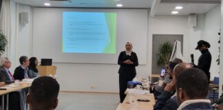 Ururka Shabakadda Finnishka iyo Soomaalida (SSV) oo kulan xogwareysi iyo soo dhoweyn ah la yeeshay wasiirka wasaaradda deegaanka iyo isbeddelka cimilada ee JFS Khadija Mohamed Almakhzumi iyo wefdi ay hoggaaminayso