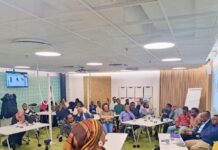 Agabkii ugu horreeyay oo afka Soomaaliga loogu baranayo hab dijitaal ah oo Jaamcadda Helsinki lagu soo bandhigay- Macallimad Nimco Noor oo qalbakaas diyaarisay- Warbixin iyo sawirro